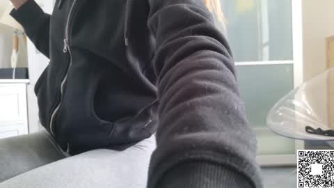 Emily ----  online show from 17, 2, 2025