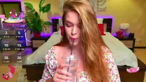 Snapshot of emilywhisperawesome chatting on 27, 9, 2025 emilywhisperawesome online show from 27, 9, 2025