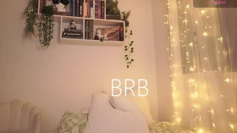 Snapshot of emilyxrose_ chatting on 2, 12, 2024 IG thickemmsss online show from 2, 12, 2024