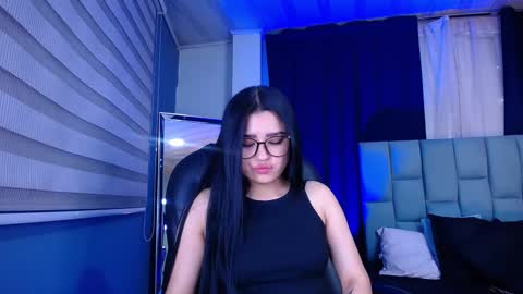 Emily  online show from 22, 11, 2025