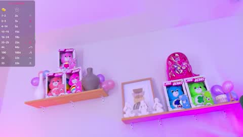 Emily Bank online show from 15, 12, 2025