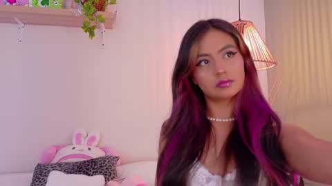Emily Bank online show from 20, 4, 2026