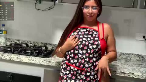 emilyy_cooperr online show from 8, 5, 2026