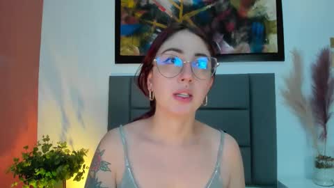 Emilyy Watson online show from 14, 9, 2025