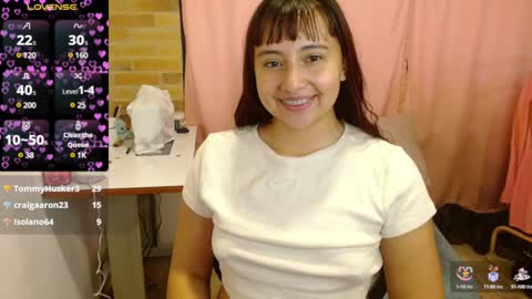 Snapshot of emitaa17228 chatting on 19, 1, 2025 emma online show from 19, 1, 2025