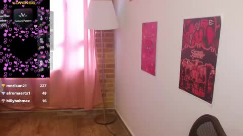 Snapshot of emitaa17228 chatting on 17, 2, 2025 emma online show from 17, 2, 2025