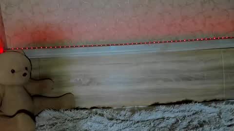 Snapshot of emma77_ chatting on 31, 10, 2025 Emma online show from 31, 10, 2025