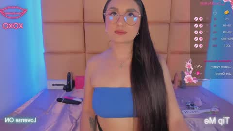 emma__js_ online show from 30, 4, 2026