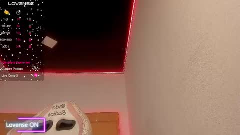 emma__js_ online show from 8, 7, 2026