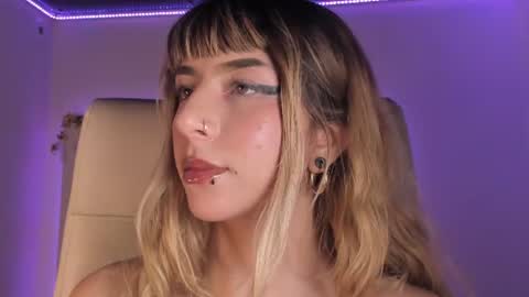 emma__js_ online show from 29, 7, 2026