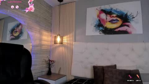 Emma online show from 12, 9, 2025