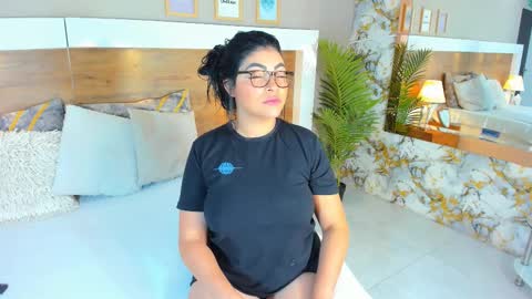 Snapshot of emma_bakker_ chatting on 23, 2, 2025 Emma online show from 23, 2, 2025