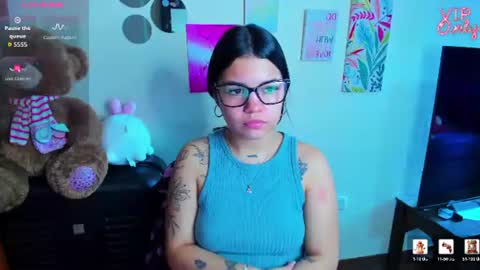 emma_boo_ online show from 2, 7, 2026