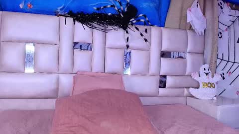 Emma online show from 22, 10, 2025