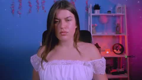 emma_dark_ online show from 18, 7, 2026