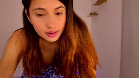 Snapshot of emma_hg1 chatting on 13, 2, 2025 the girl of your dreams online show from 13, 2, 2025