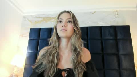 emma_jhoons online show from 4, 5, 2026