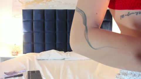 emma_jhoons online show from 25, 6, 2026