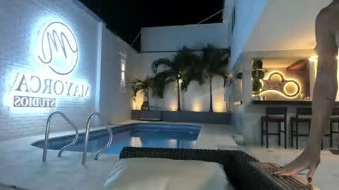 emma_jhoons online show from 12, 7, 2026
