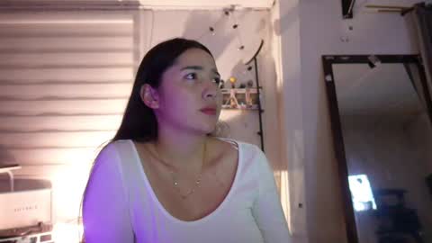 Snapshot of emma_johnson_ chatting on 6, 12, 2024 emma_johnson_ online show from 6, 12, 2024