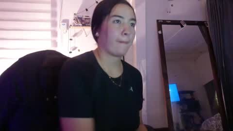 Snapshot of emma_johnson_ chatting on 13, 1, 2025 emma_johnson_ online show from 13, 1, 2025