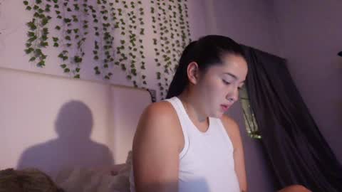 Snapshot of emma_johnson_ chatting on 19, 10, 2025 emma_johnson_ online show from 19, 10, 2025