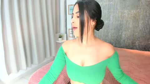 emma_johnsson1 online show from 24, 7, 2026