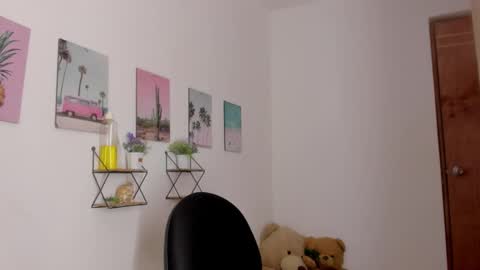 whises lits        online show from 21, 2, 2026