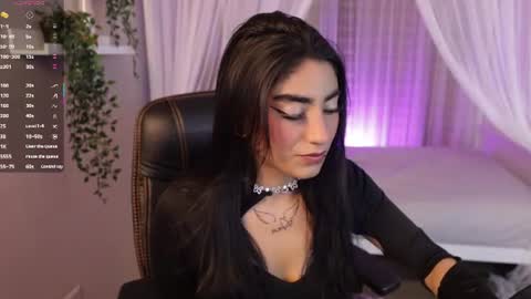 Snapshot of emma_lirys chatting on 25, 6, 2026 Emma online show from 25, 6, 2026