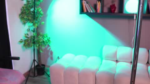Snapshot of emma_lirys chatting on 26, 6, 2026 Emma online show from 26, 6, 2026