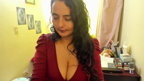 Snapshot of emma_luxy chatting on 21, 12, 2024 emma luxy online show from 21, 12, 2024