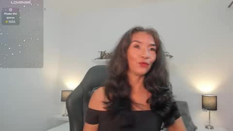 Emma  online show from 25, 3, 2026