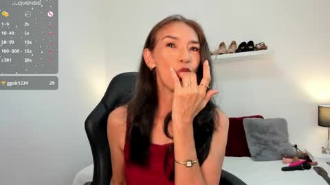 Emma  online show from 8, 5, 2026
