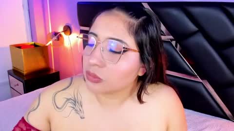 Emma Monserratt online show from 30, 6, 2026