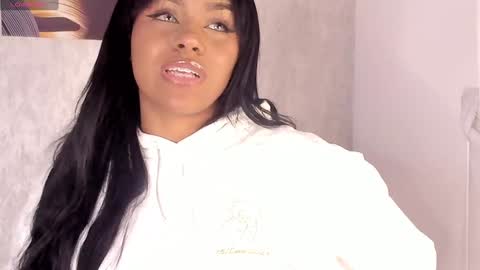 Emma Morgann online show from 9, 12, 2024