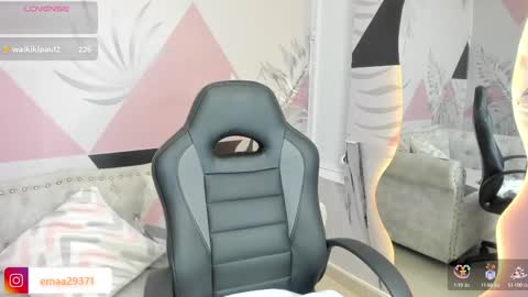 Emma online show from 4, 3, 2025