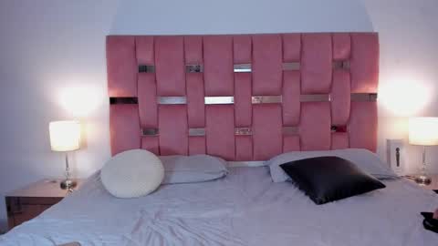 Snapshot of emma_saenz01 chatting on 30, 12, 2024 emma_saenz01 online show from 30, 12, 2024