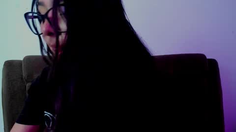 Snapshot of emma_timli1 chatting on 22, 9, 2025 Emma online show from 22, 9, 2025