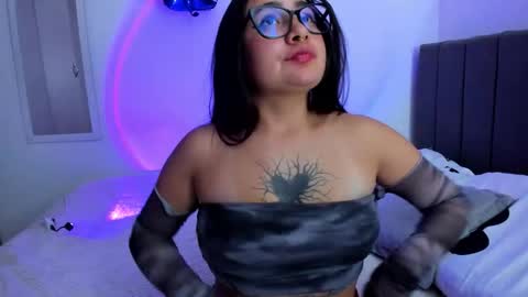 Snapshot of emma_timli1 chatting on 19, 1, 2026 Emma online show from 19, 1, 2026