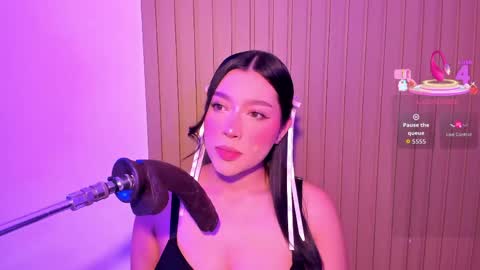Snapshot of emma_walton_ chatting on 24, 5, 2026 online show from 24, 5, 2026