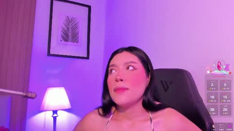 Snapshot of emma_walton_ chatting on 19, 6, 2026 online show from 19, 6, 2026