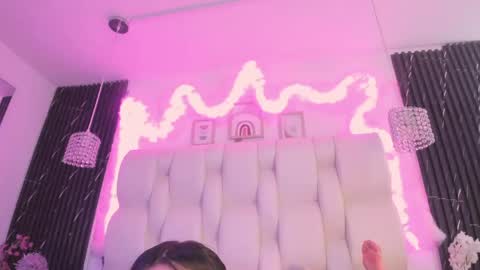 emmaa00_ online show from 9, 5, 2026