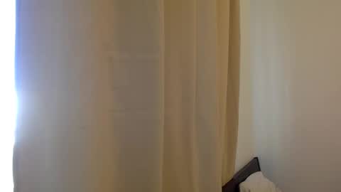 Emma online show from 5, 2, 2025