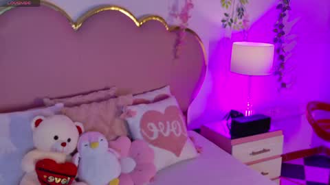 Welcome Im yosein  Your love is my passion activate it with your tips and enjoy with me online show from 5, 5, 2026