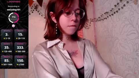 Snapshot of emmae__ chatting on 4, 1, 2025 Emma online show from 4, 1, 2025