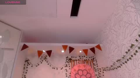 Snapshot of emmae__ chatting on 13, 1, 2025 Emma online show from 13, 1, 2025