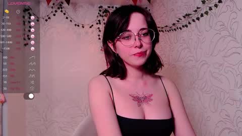 Snapshot of emmae__ chatting on 20, 1, 2025 Emma online show from 20, 1, 2025