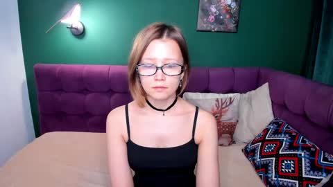Emma 3 online show from 2, 5, 2026