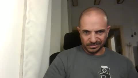 Snapshot of emmagold123 chatting on 28, 1, 2025 Ariel online show from 28, 1, 2025