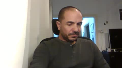 Snapshot of emmagold123 chatting on 7, 2, 2025 Ariel online show from 7, 2, 2025